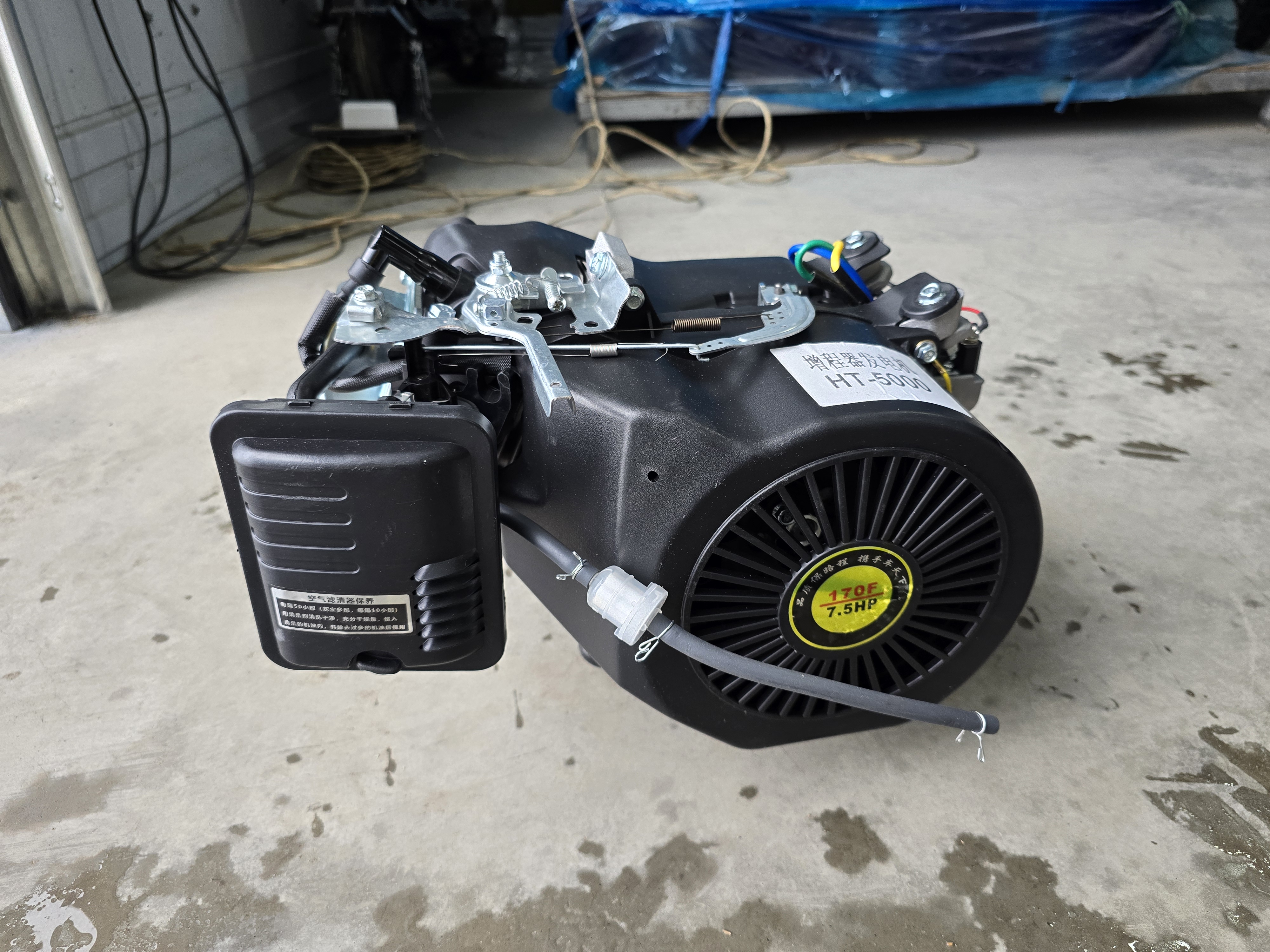 Бензиновый генератор ZengCheng 5kW