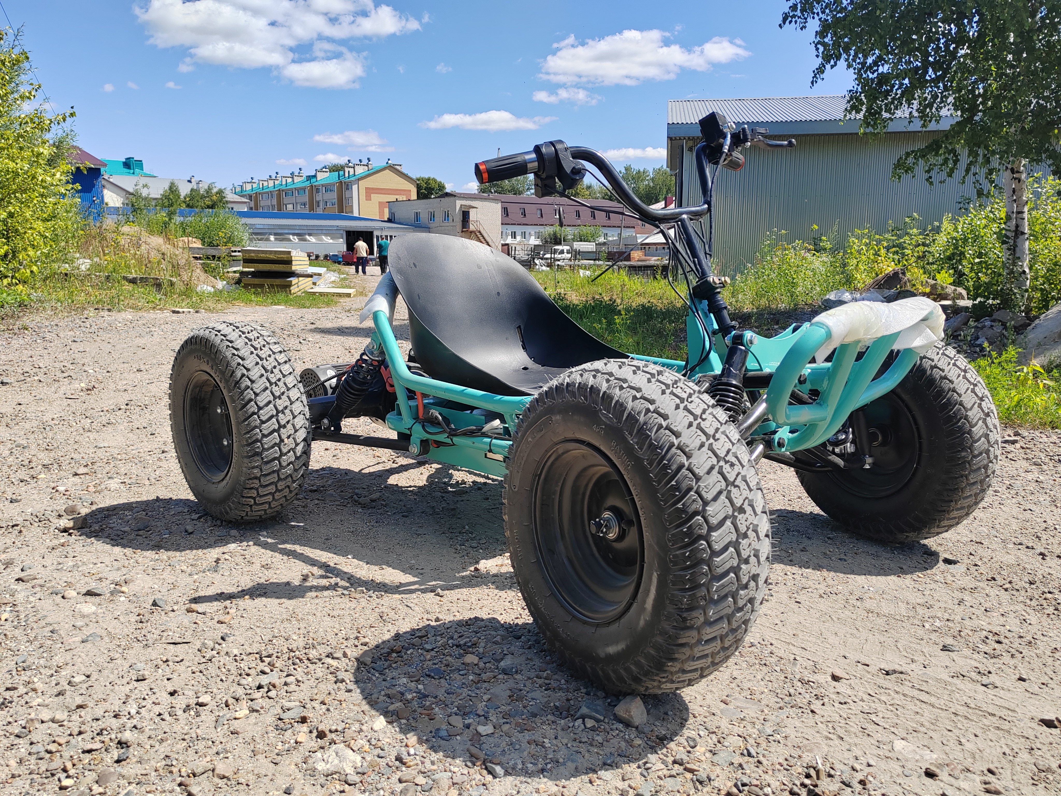 Багги на литиевых аккумуляторах