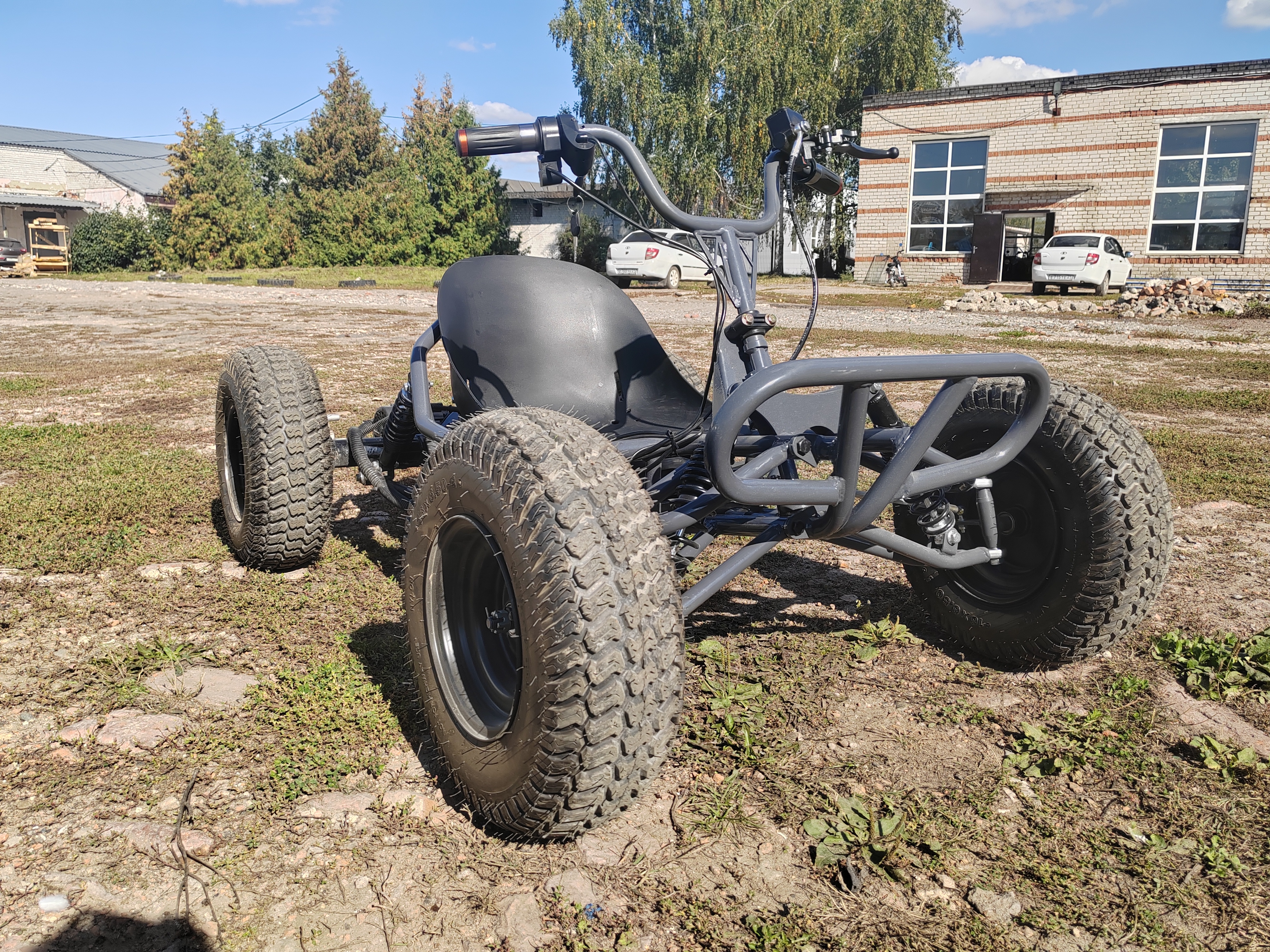 Багги на литиевых аккумуляторах